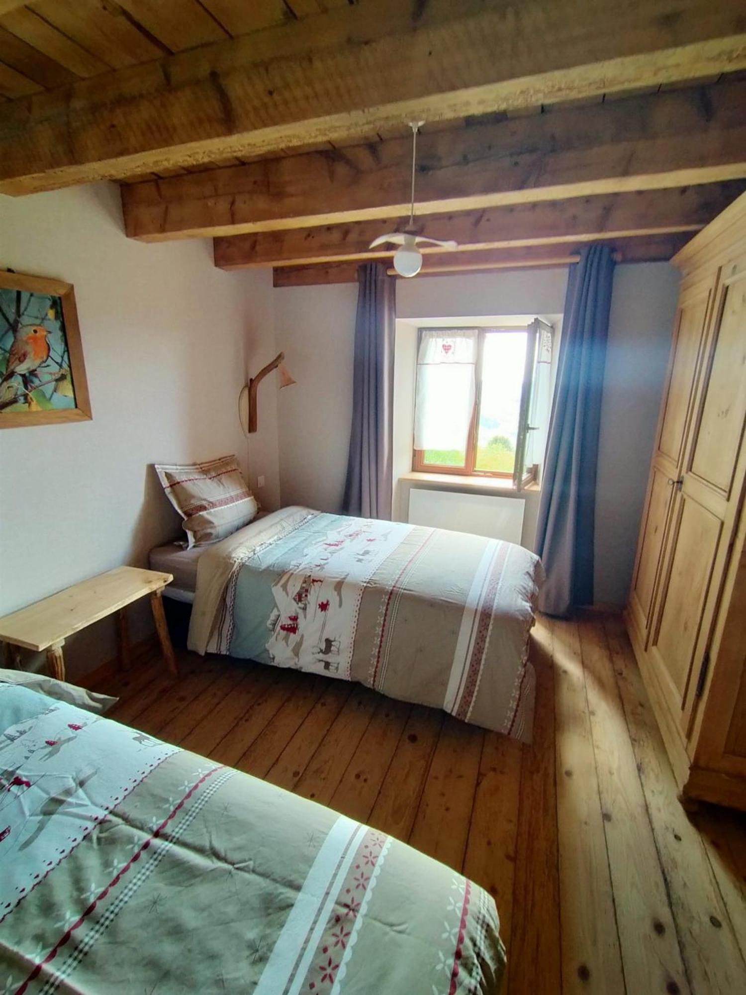 Aux Balcons De La Vallee Soultzeren Room photo